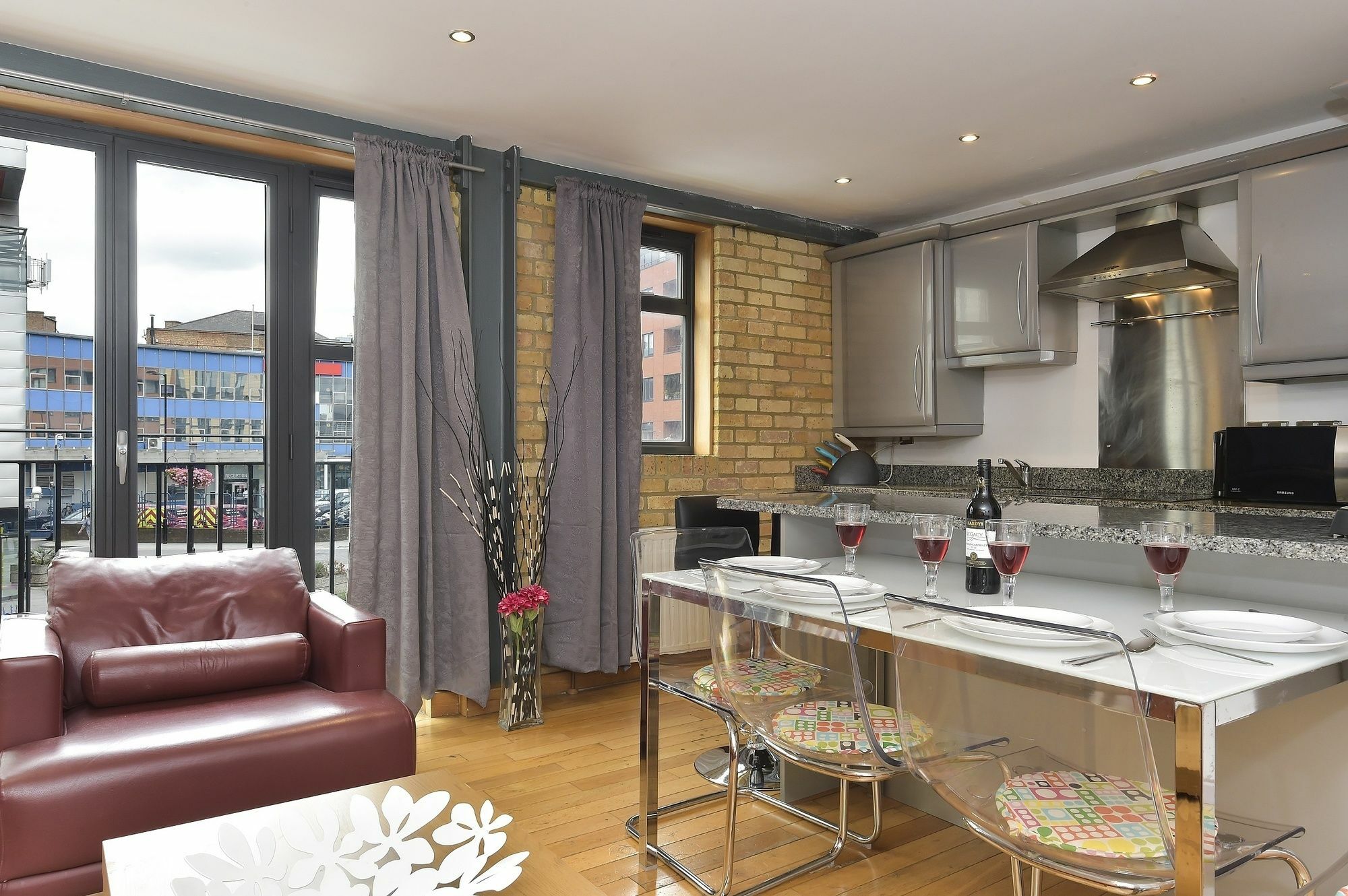 Tower Bridge Superior Apartments Londra Esterno foto